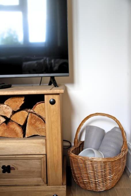 Owl Cottage - Cosy Cotswolds Stone Escape, Dog Friendly Wyck Rissington Eksteriør bilde